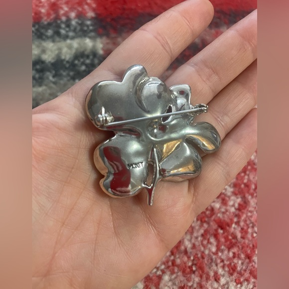 Monet brooch - Picture 6 of 6